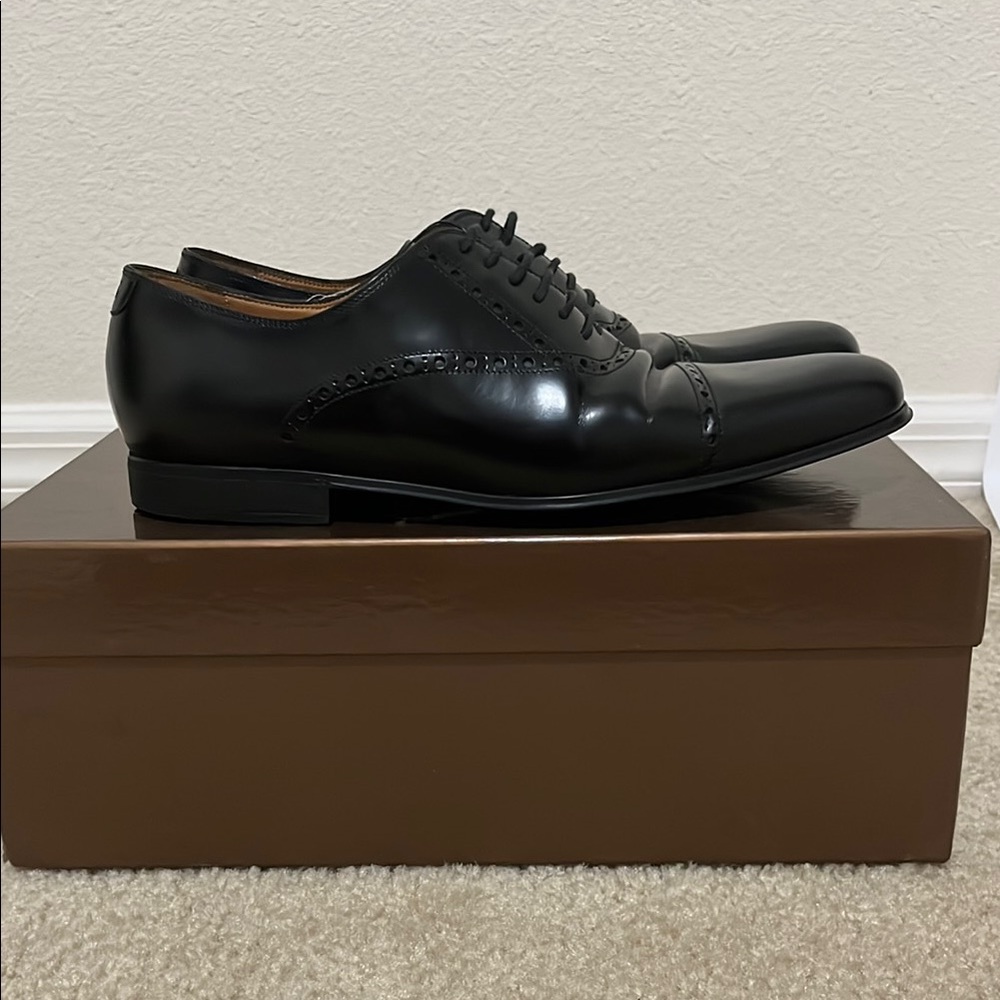 Gucci Leather Lasercut Accents Oxfords
